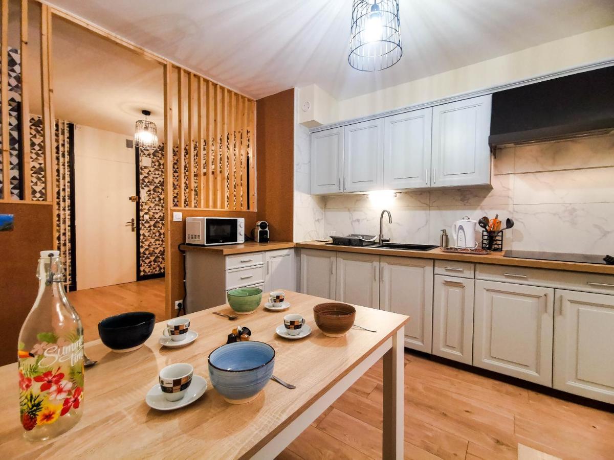 Апартаменты La Belle Balade - Parking - Wifi - Balcon - Belle Vue ! Анси Экстерьер фото